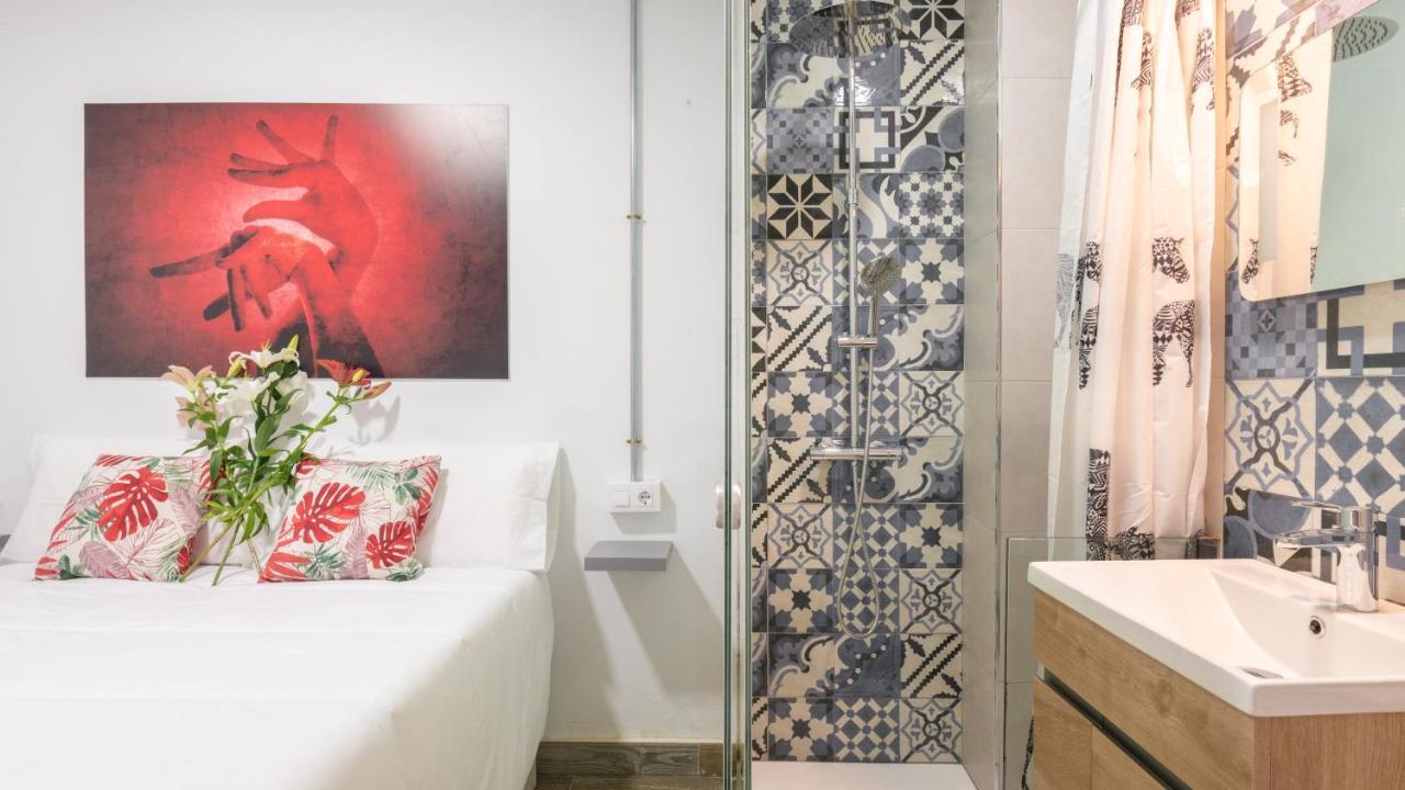 Guesthouse Room & Studio Seville La Flamenka Экстерьер фото